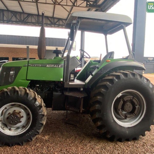 Trator Agrale BX 6110 4x4