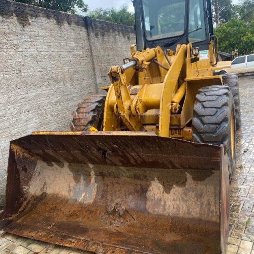 Pá carregadeira Cat 924F