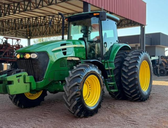  TRATOR JOHN DEERE 7205 J