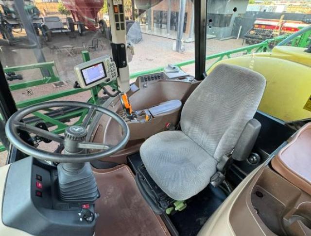 PUVERIZADOR JOHN DEERE