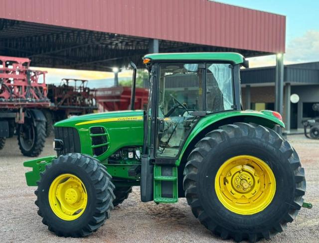 TRATOR JOHN DEERE 6125J